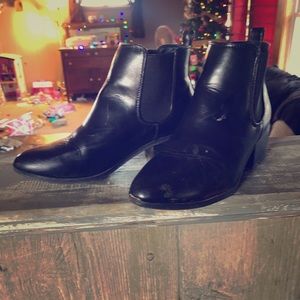 Black booties Size 7